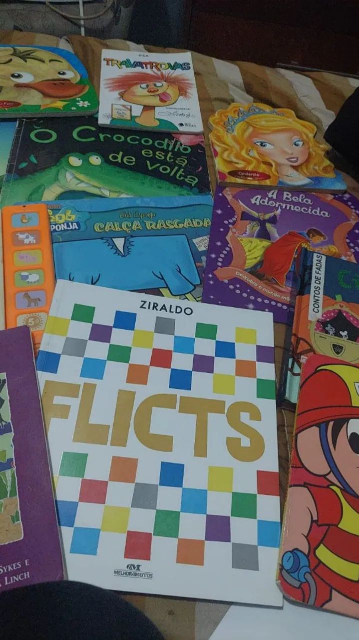 Livros infantis e jogos  - Foto 2