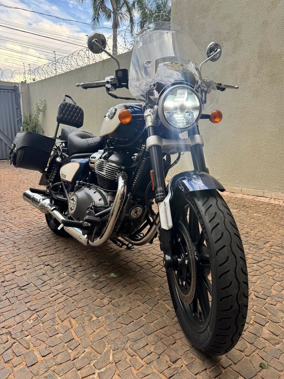 SUPER METEOR 650 celestial - Foto 3