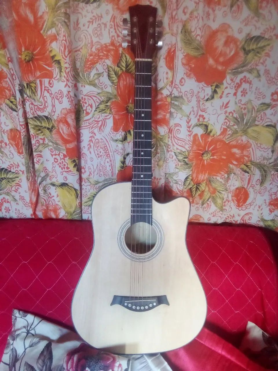 Violão novo 