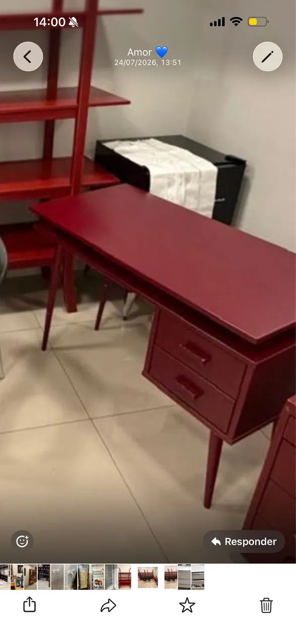 Escrivaninha 