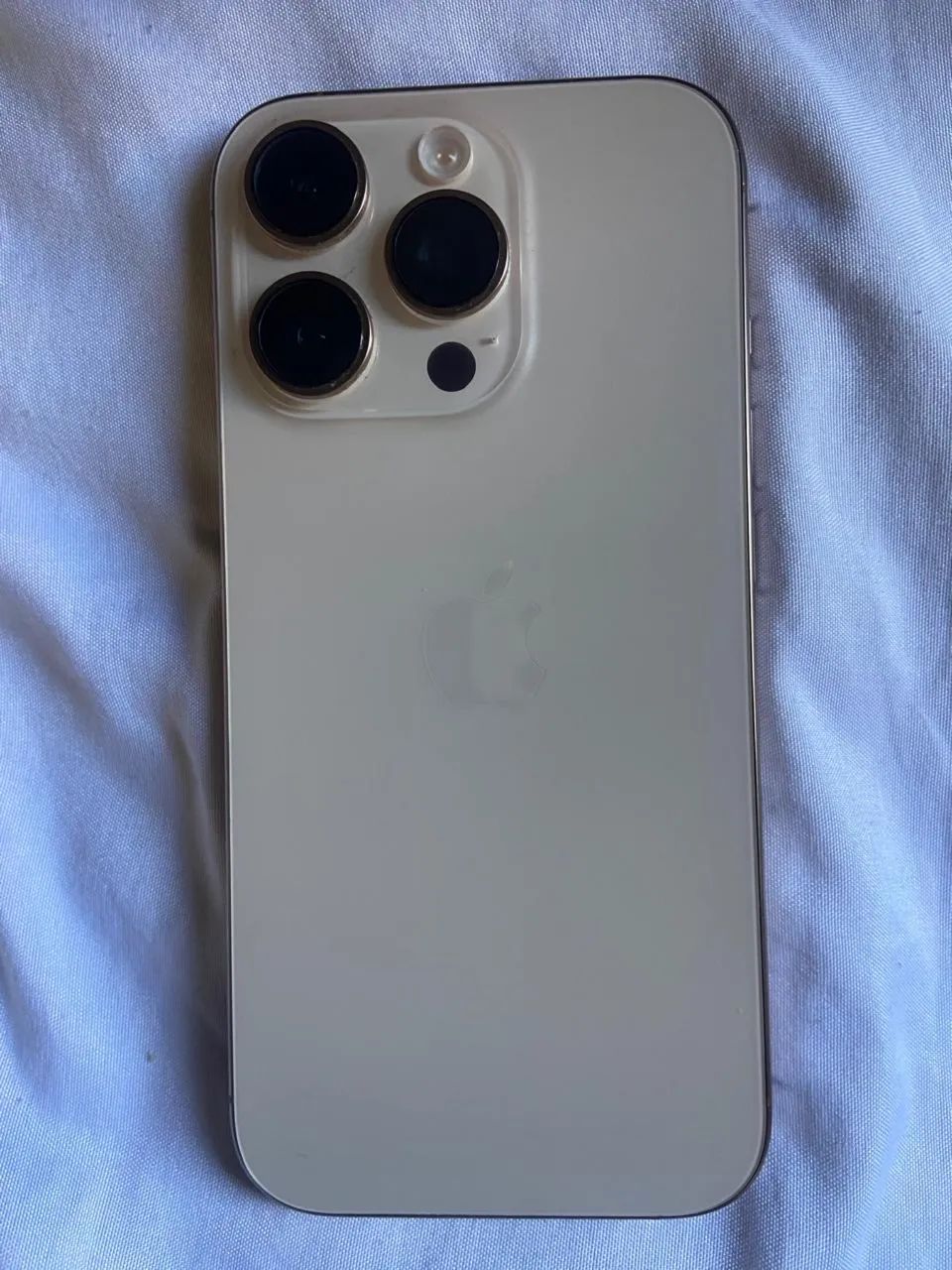 Vendo iPhone 16 pro 
