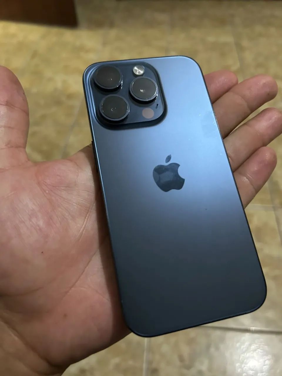 iPhone 15 pro 