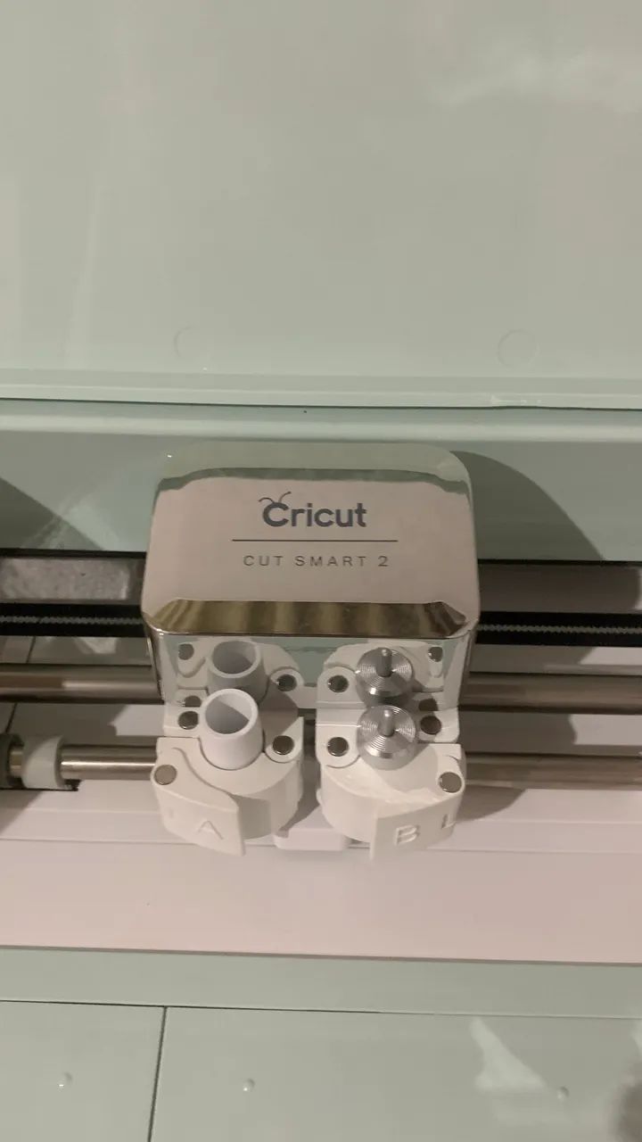 Máquina de corte - CRICUT | EXPLORE AIR 2