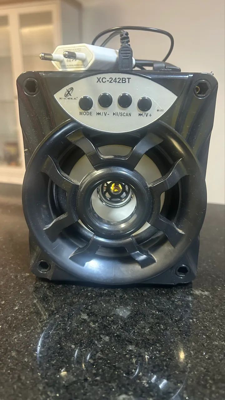 Caixa de som Bluetooth luzes de led - Foto 4