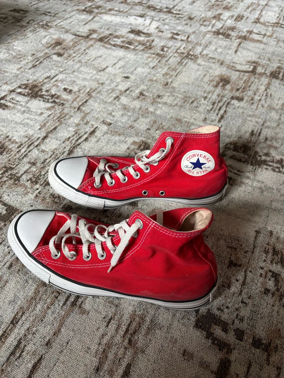 Tênis Vermelho Converse All Star Chuck Taylor Cano Alto - Foto 2