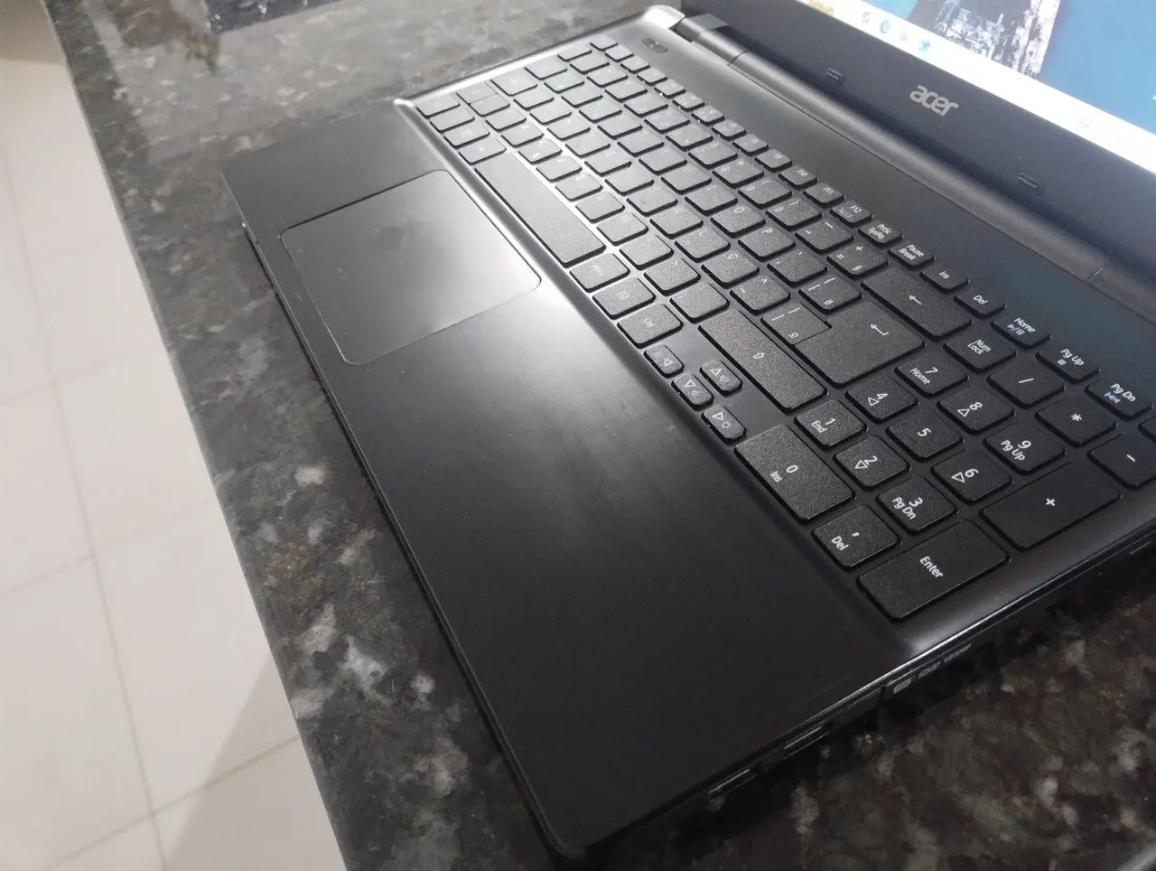 Notebook Acer, 8GB de RAM, SSD  - Foto 3
