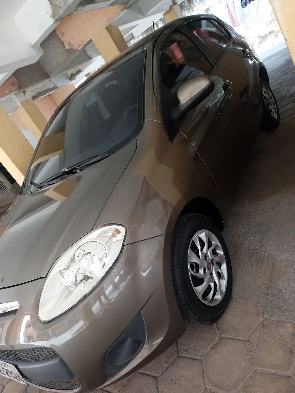 Fiat Palio Attractive 1.0 EVO Fire Flex 8V 5P 2015 - Foto 3