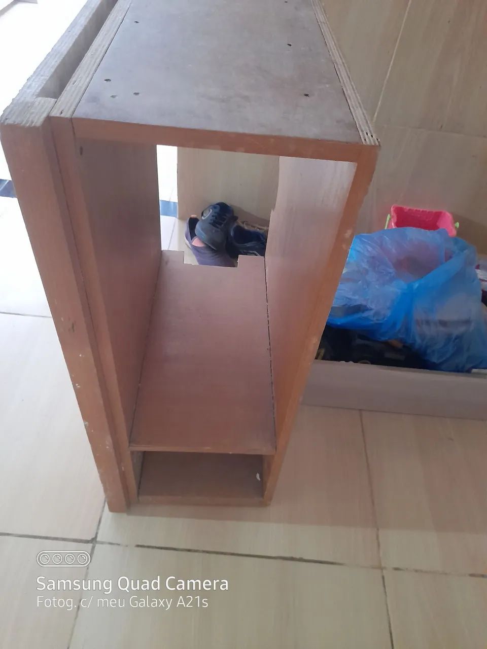 VENDE-SE MESA DE COMPUTADOR - Foto 2