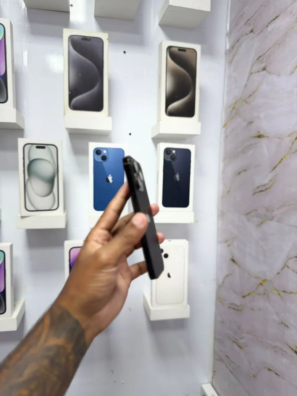 IPHONE 14 PRO 256GB PRETO<br>R$ 3.699,00 - Foto 2