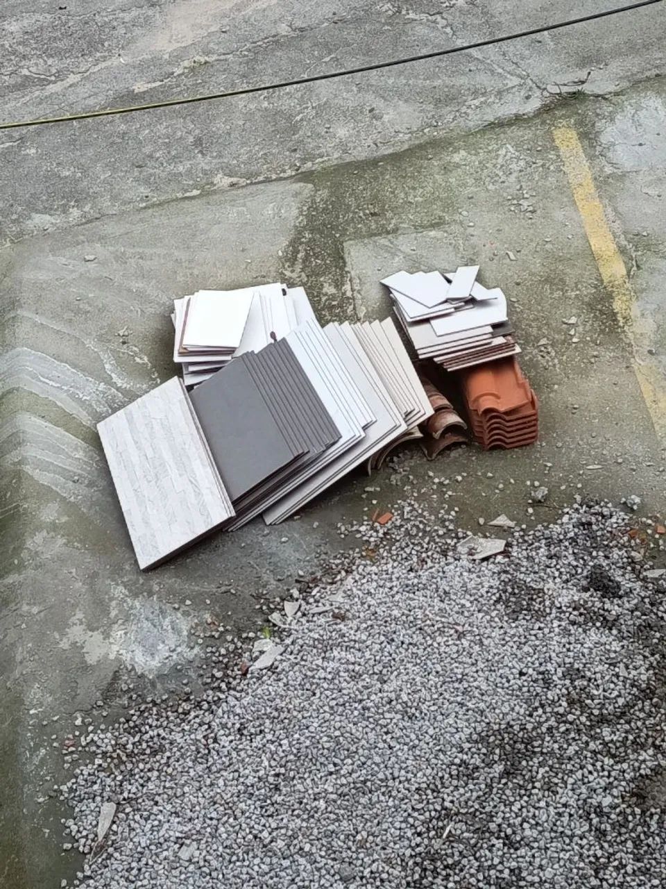 Doação de Pisos e madeiras - Foto 2