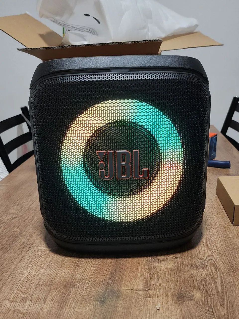 JBL PartyBox Encore Essential 2 - Caixa de Som Bluetooth