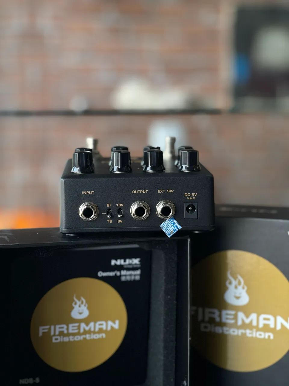 Pedal de efeito Distortion Nux Fireman (2 em1) - Foto 2