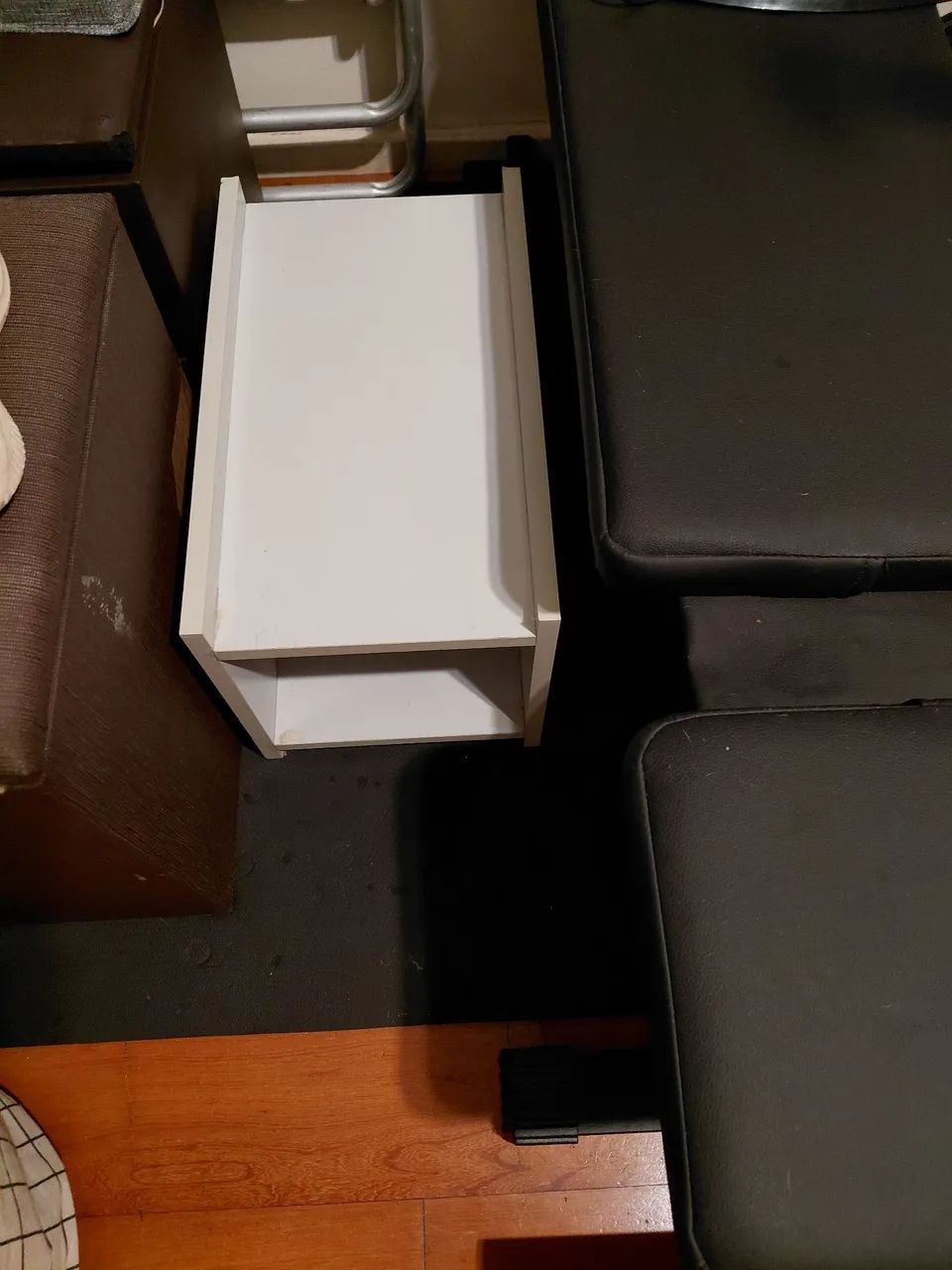 Suporte de torre de computador