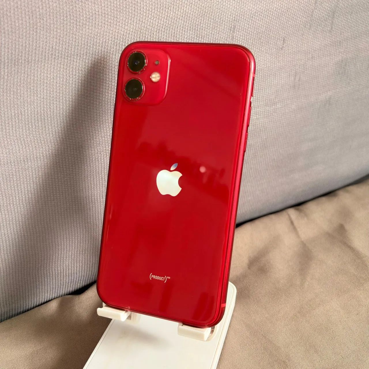 iPhone 11 Red - Celulares e Smartphones - Paço do Lumiar