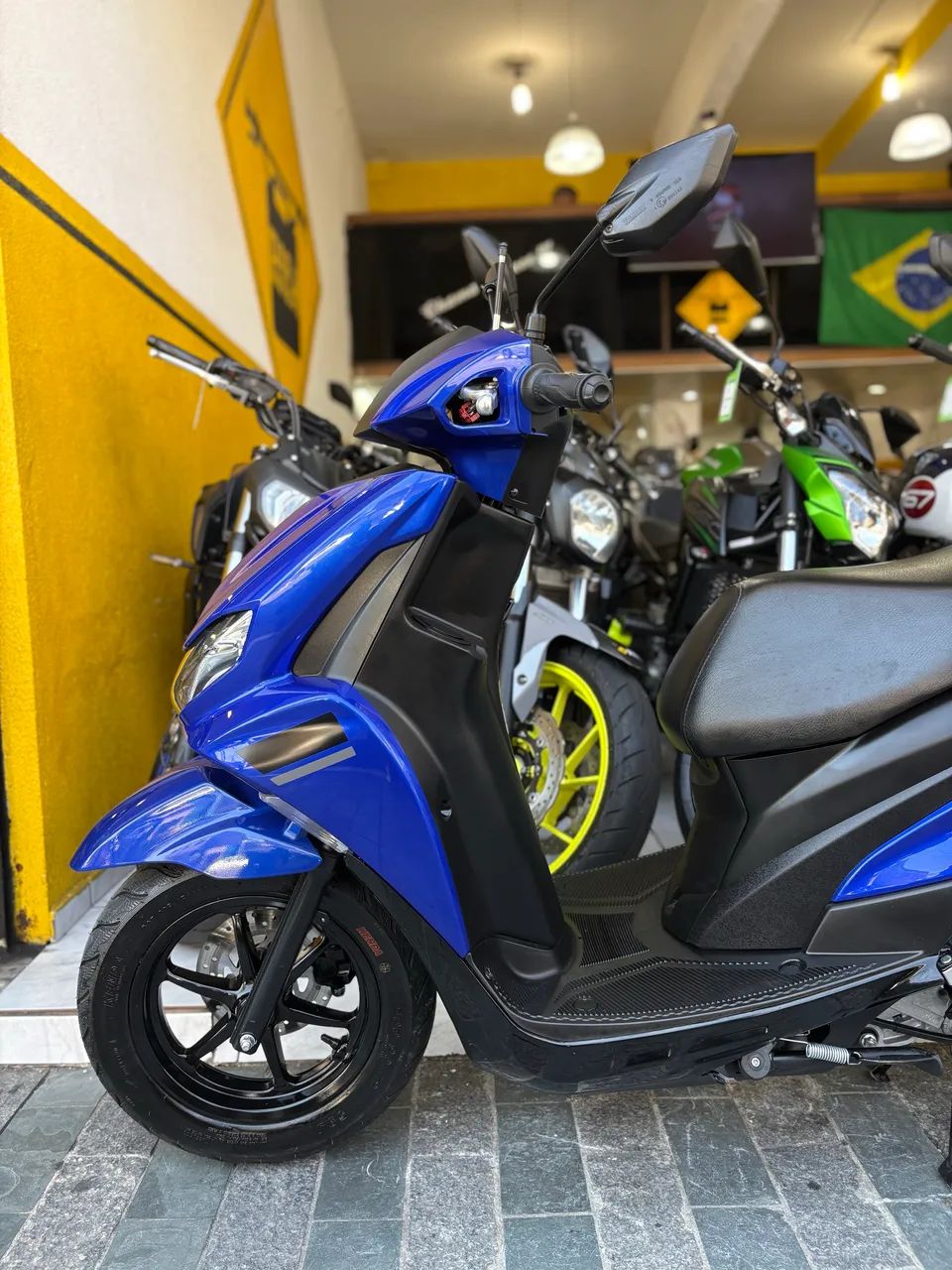Fluo 125 Abs 2024 - Foto 5