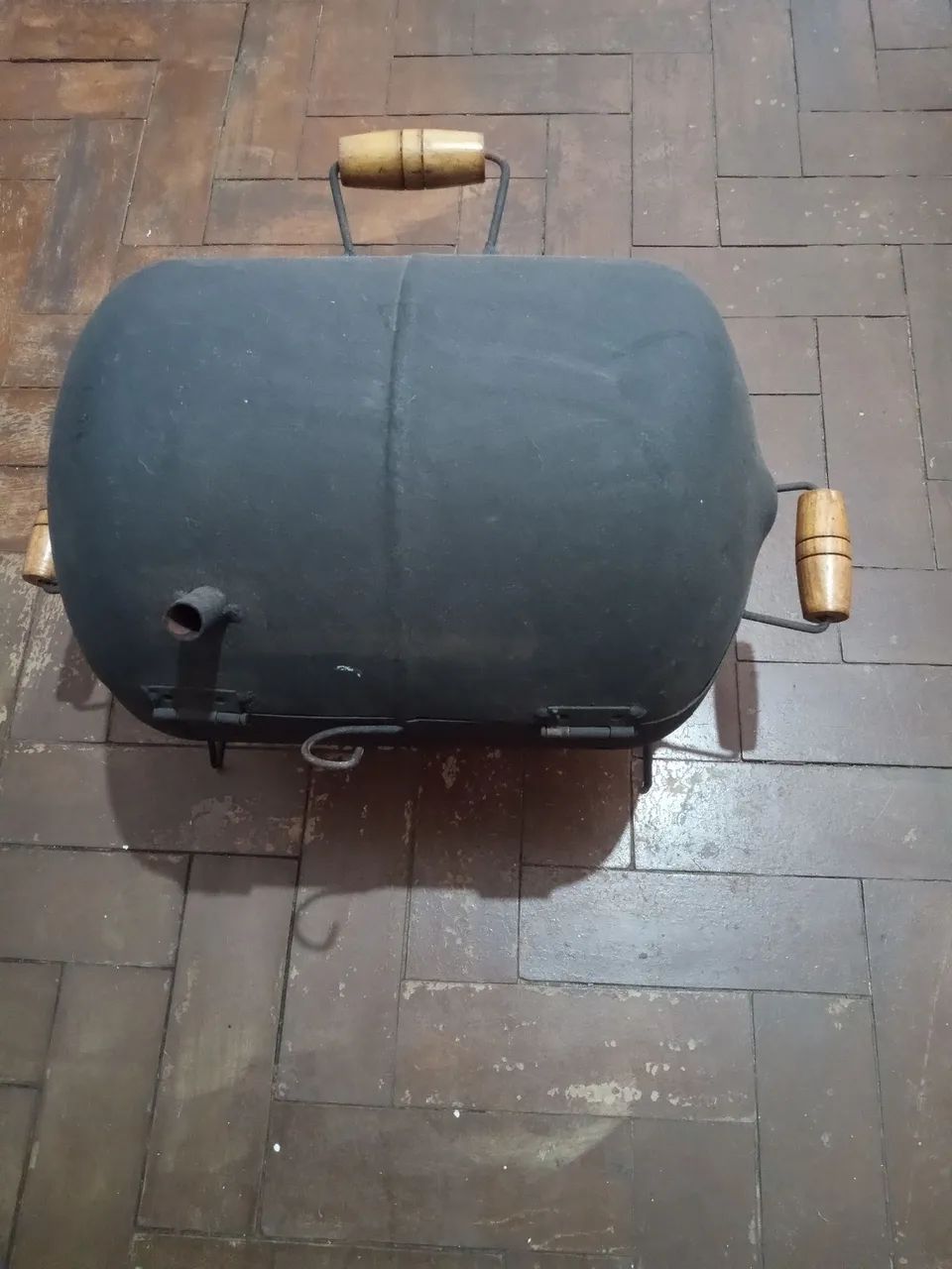 Churrasqueira novinha sem uso 