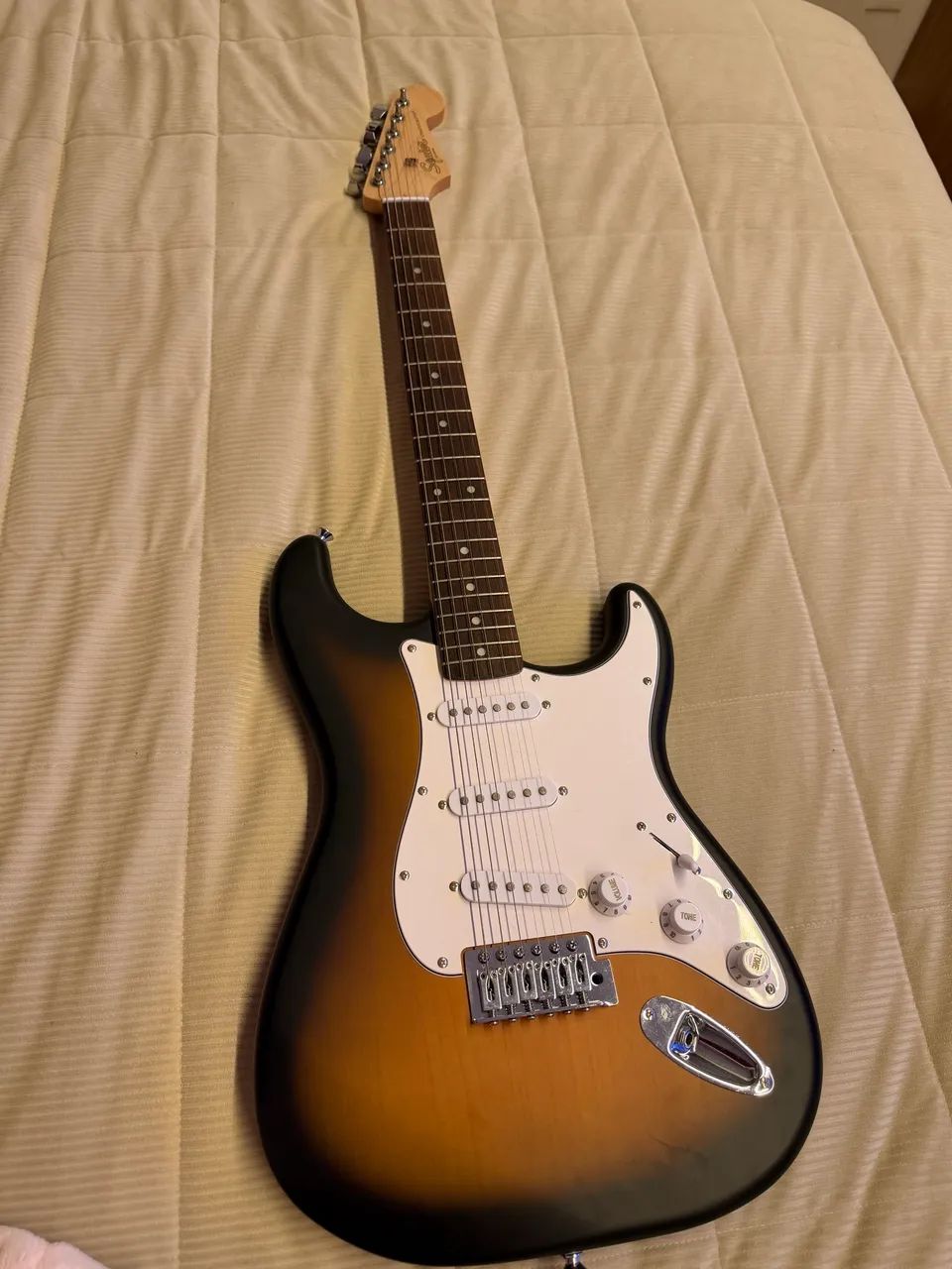 Guitarra Fender Squier Stratocaster