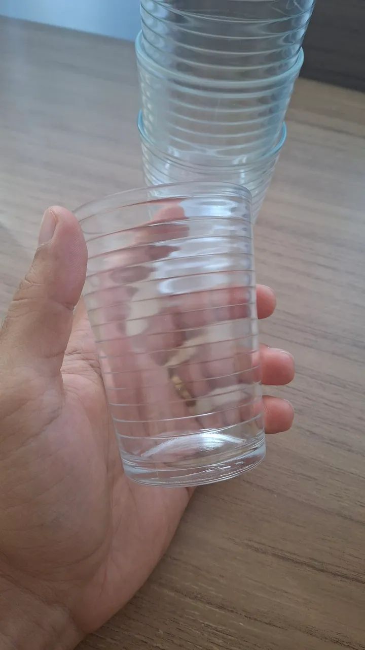Jogo de Copos de Vidro - Foto 3
