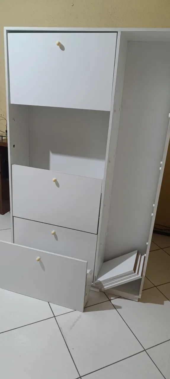 Vendo sapateira 