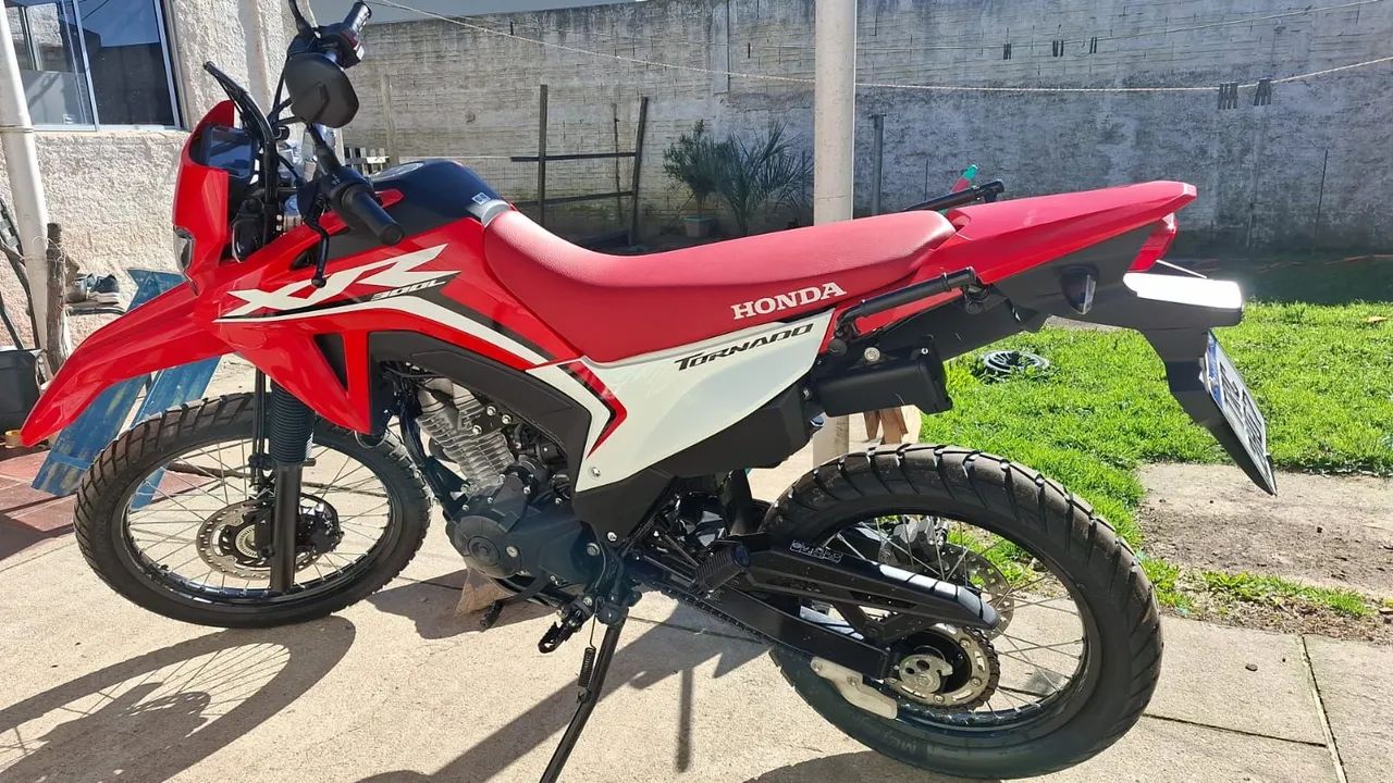 XR Tornado 300L - Zero (400km)