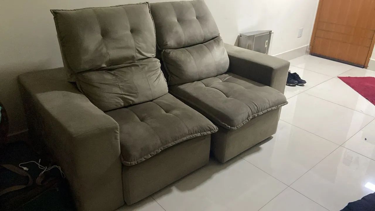 Sofá retrátil 2 lugares