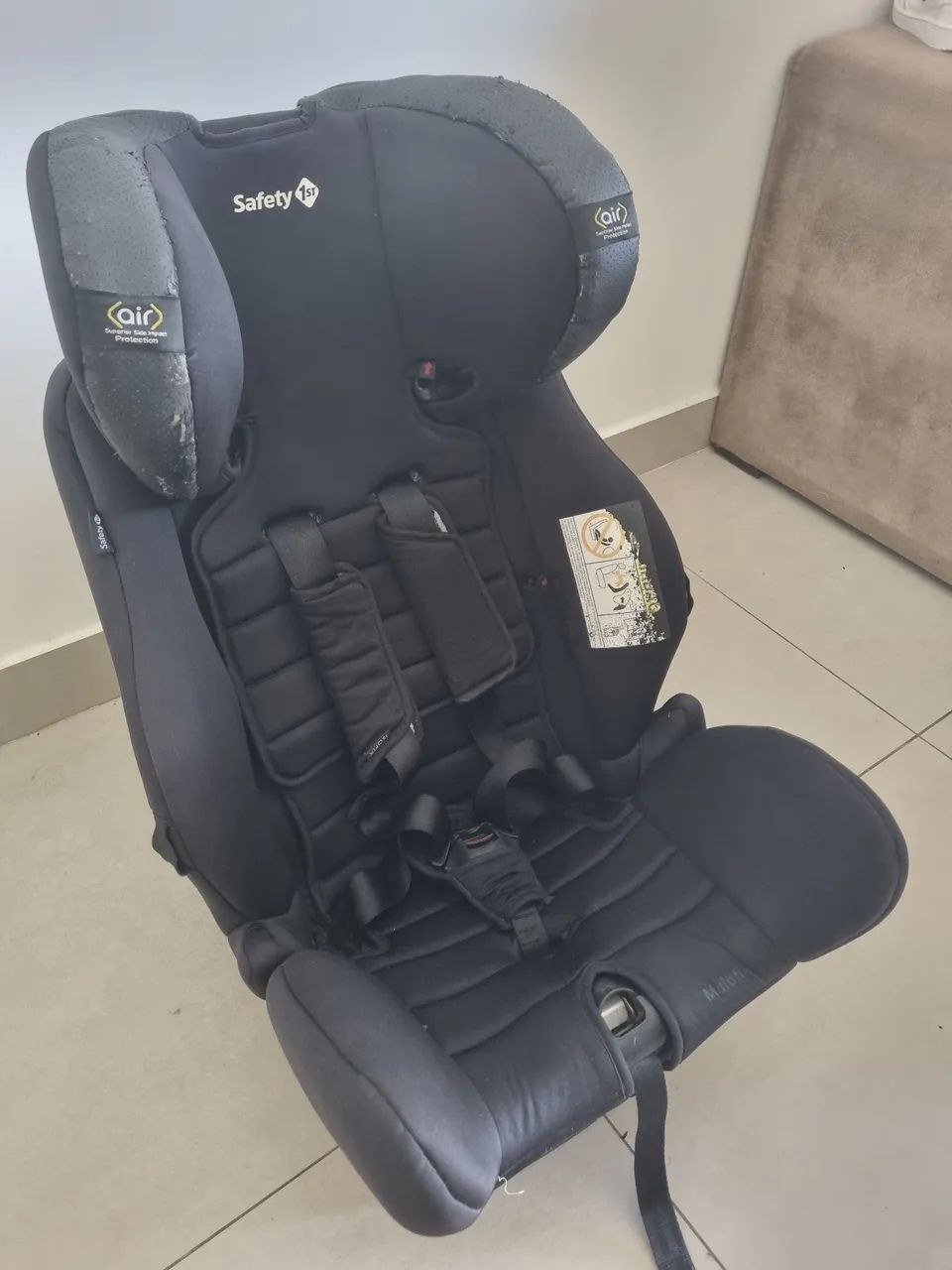 Vendo Cadeira Para Carro Multifix com Isofix Black Safety 1 - Foto 3
