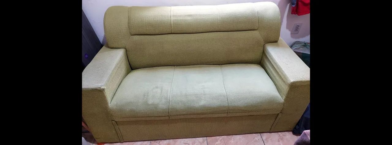 Sofá de 3 lugares super conservado. - Foto 3