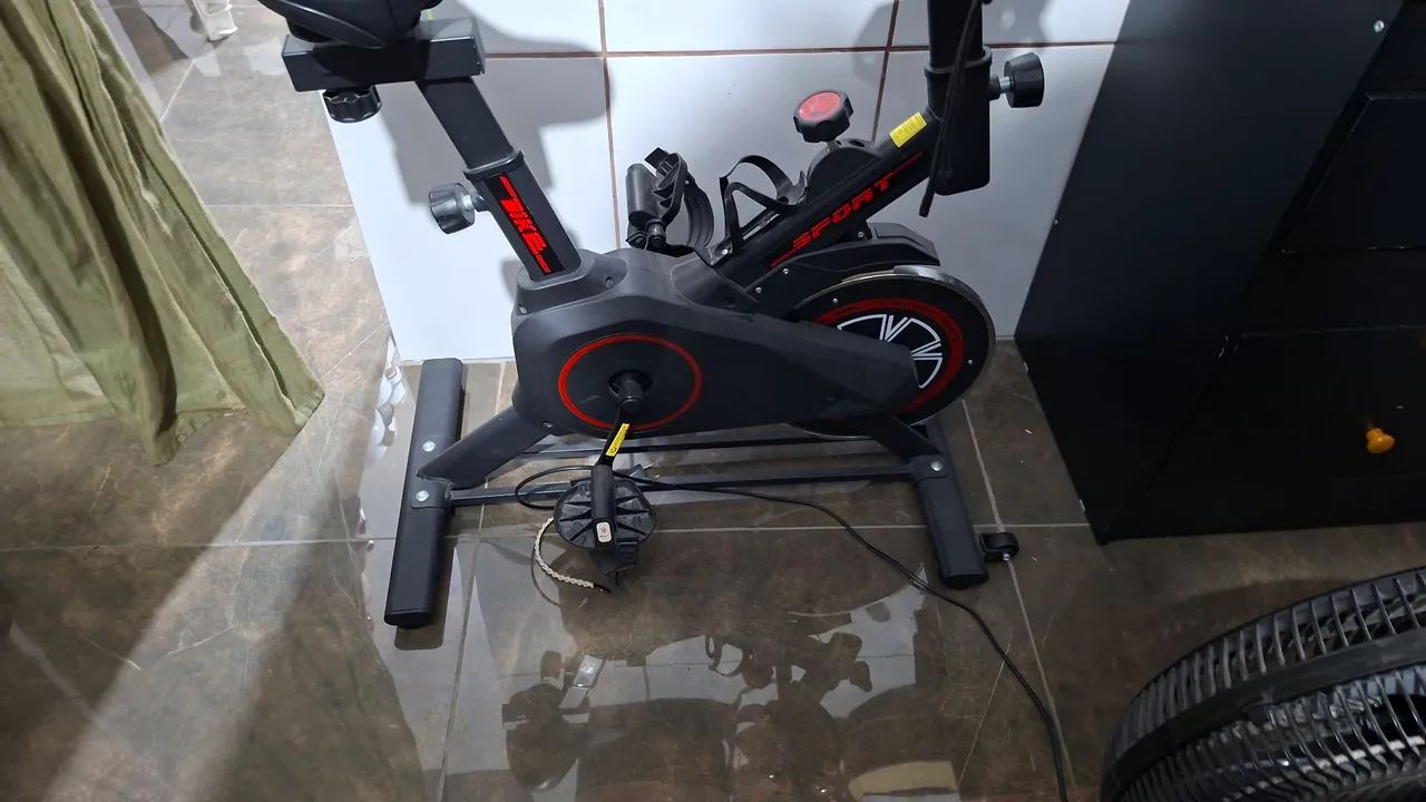 bicicleta de academia  - Foto 2