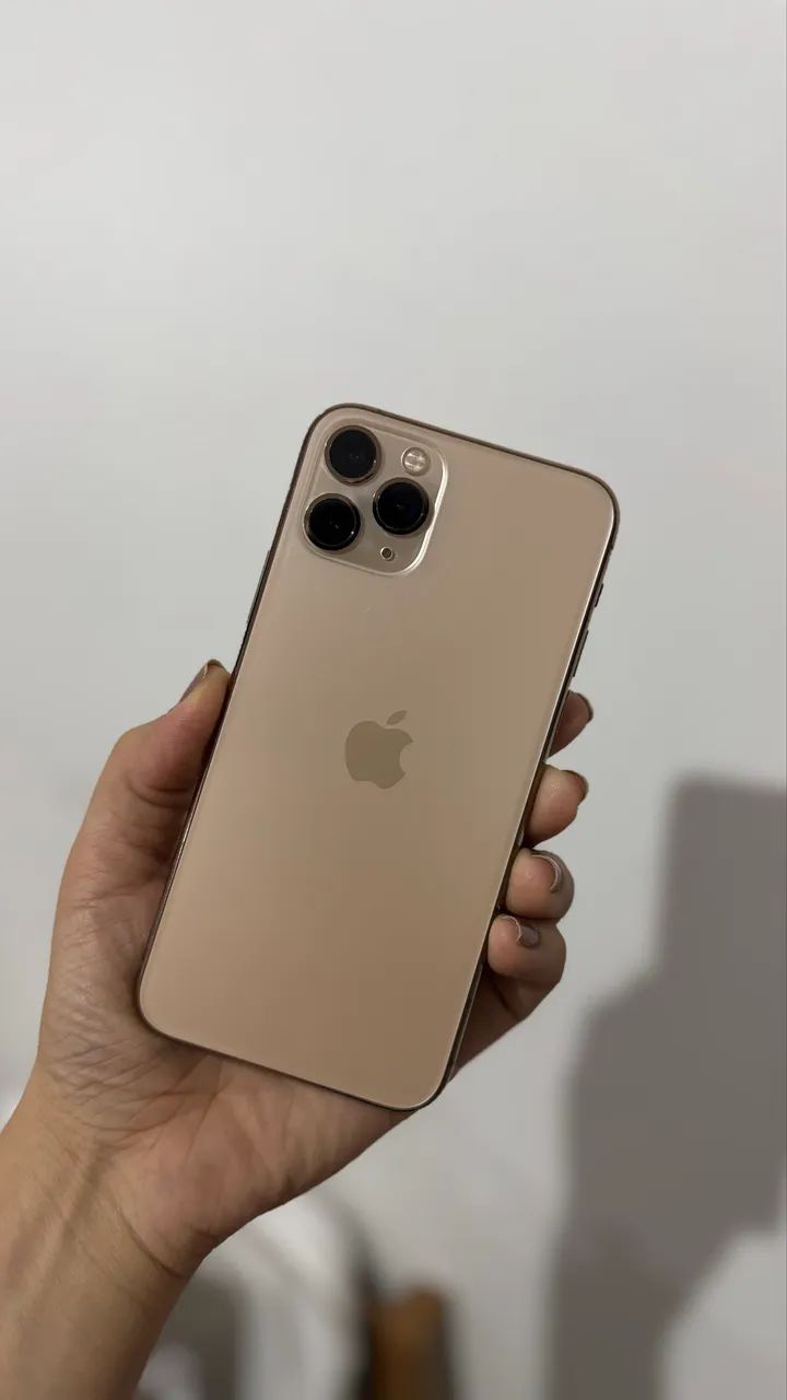 VENDE-SE IPHONE 11PRO 64gb - Foto 2