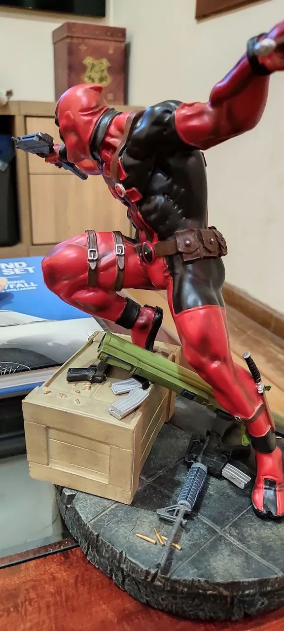 Deadpool Fine Art 1/6 - Kotobukiya (SEM O MINI DEADPOOL) - Foto 3