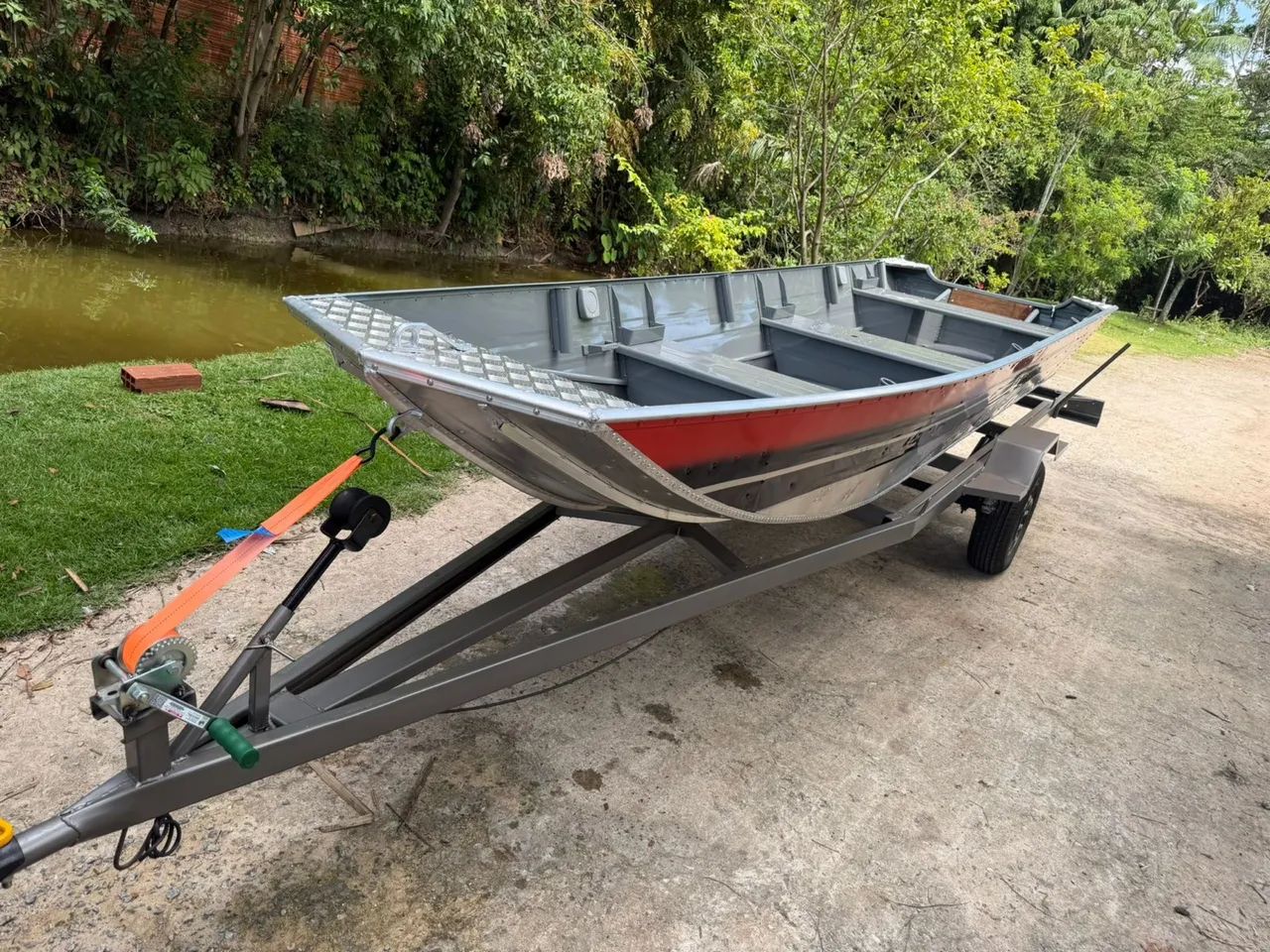 Barco marreco e carreta 5 metros pronta entrega ! - Foto 5