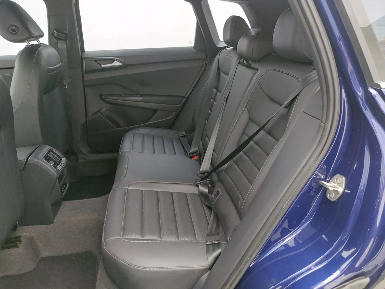 Volkswagen Taos Highline 1.4 250 TSI Flex Aut., foto 17 de 18