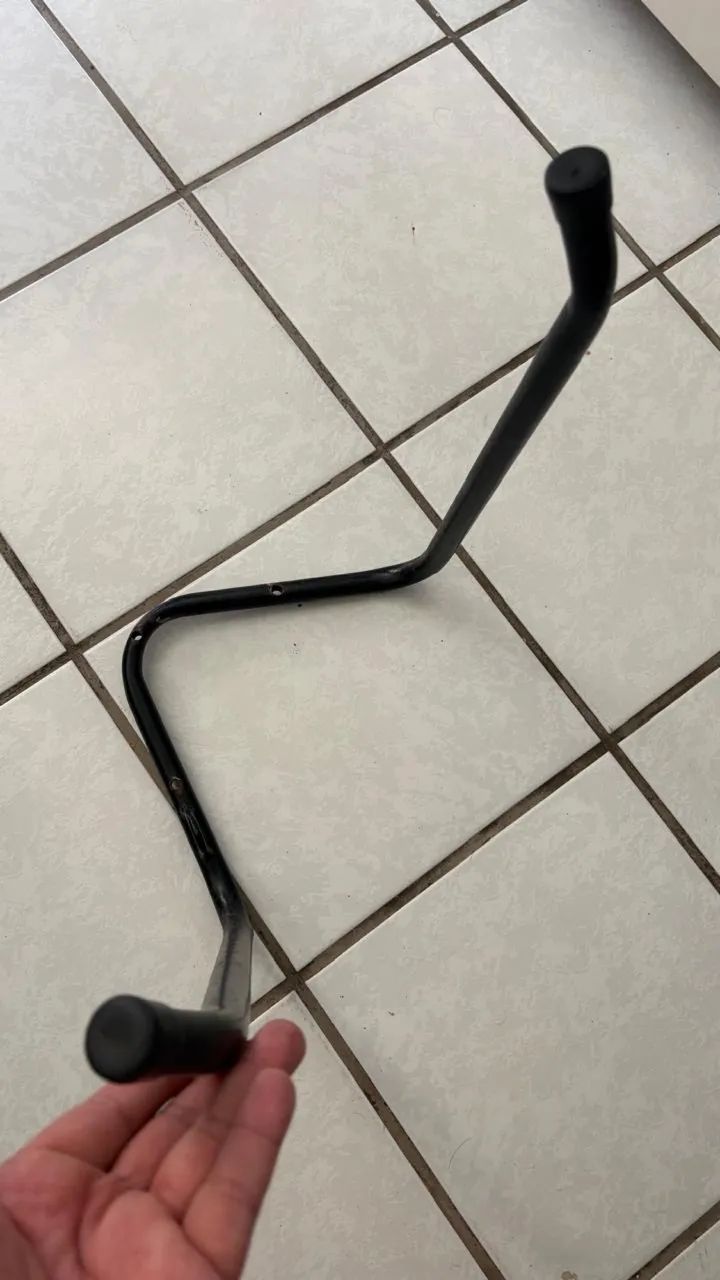 Suporte de parede para bicicleta  - Foto 2
