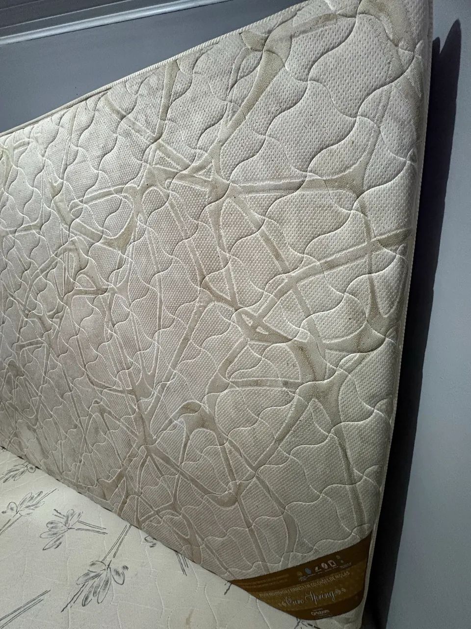 Cama de Casal (Box) com Colchão Ortobom - Confortável e Conservada - Foto 3