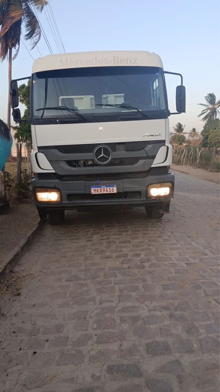 Caçamba Axor 2831 - Foto 3