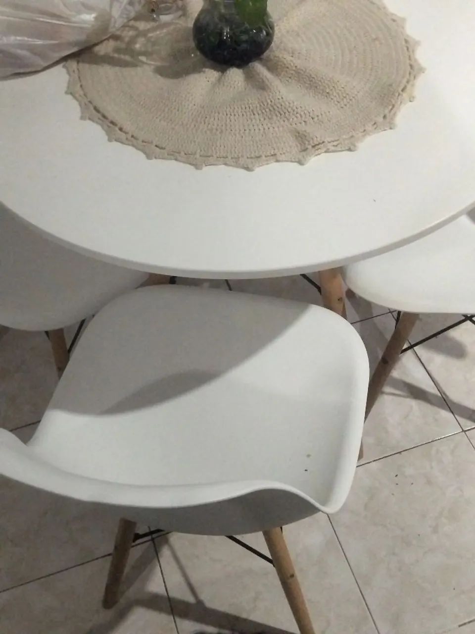 Mesa quatro cadeiras 