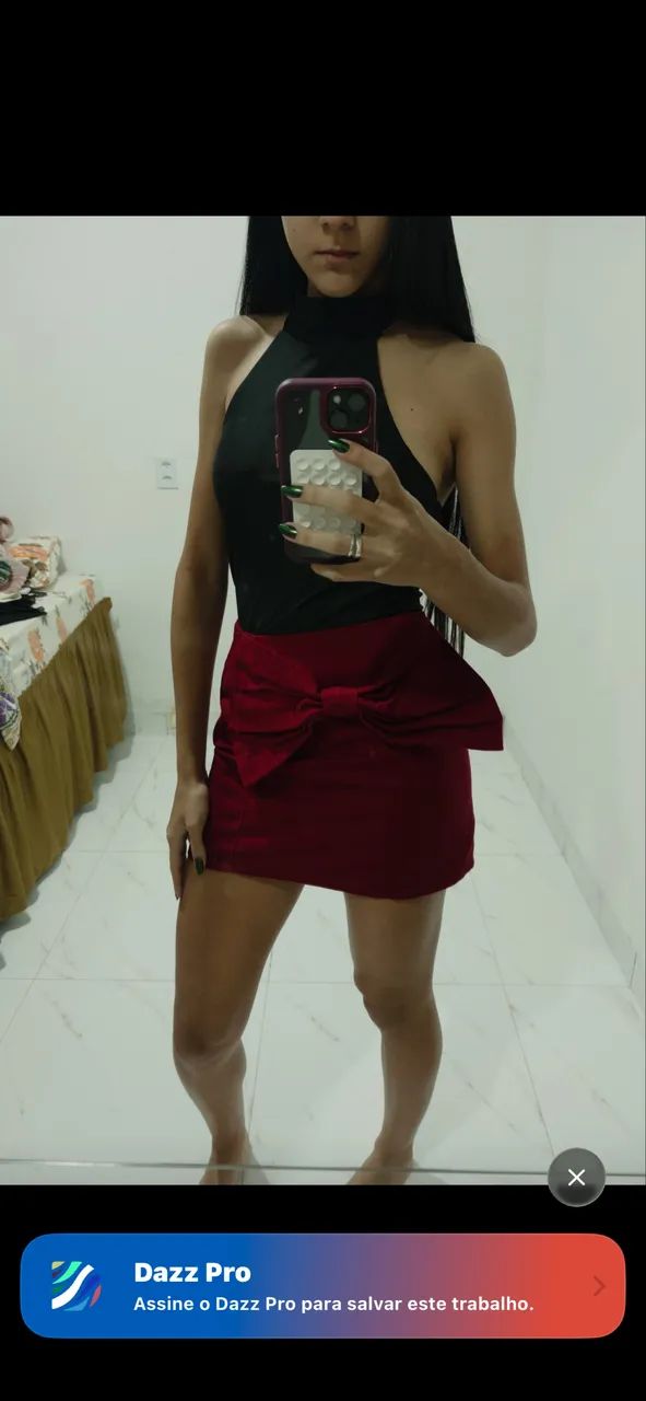 saia curta bordô