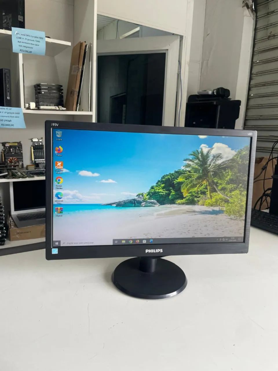 monitor hdmi 19 polegadas philips /hdmi/vga/LED perfeito com garantia e nf - Foto 3