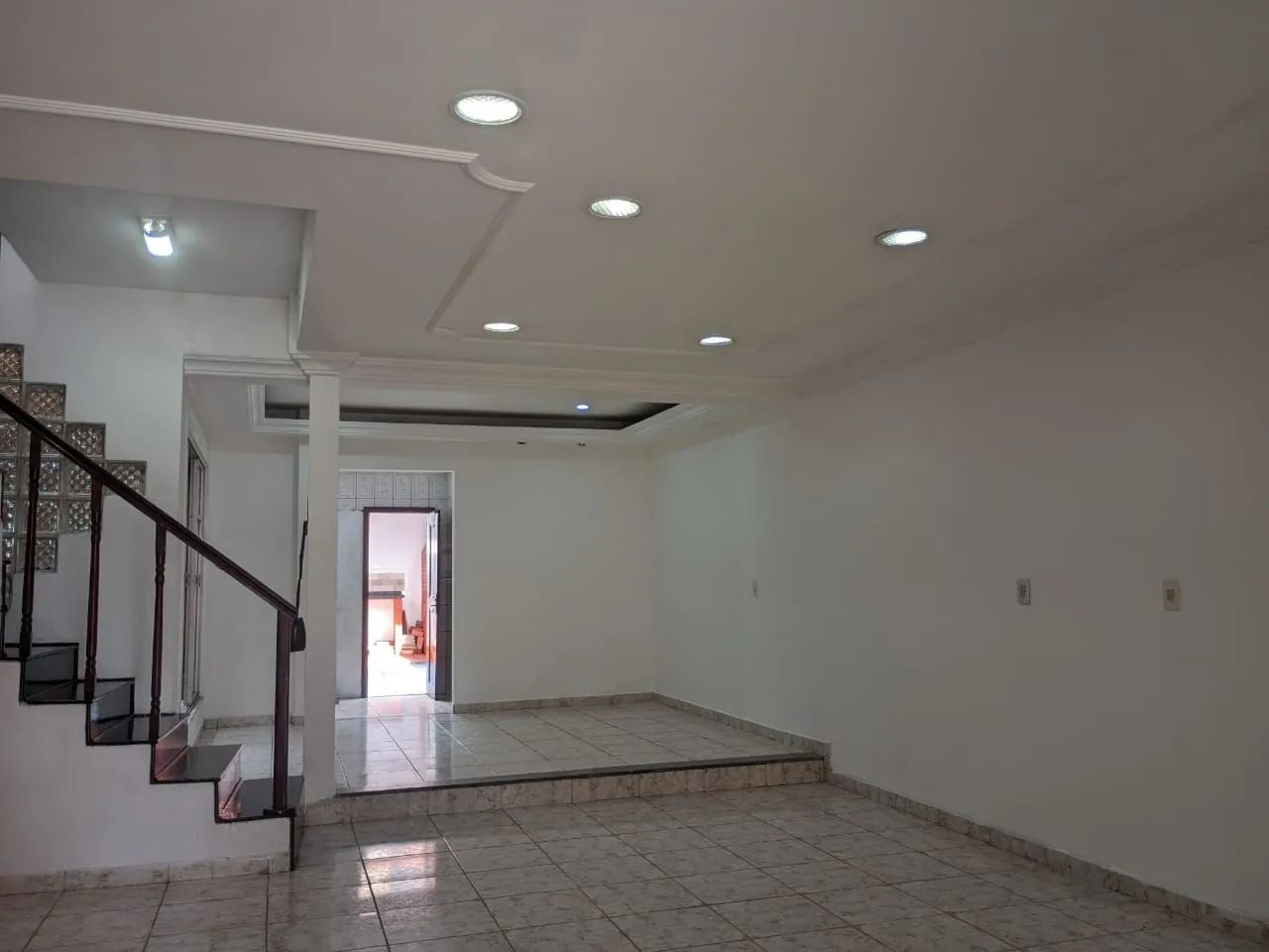 Belíssima casa - Foto 5
