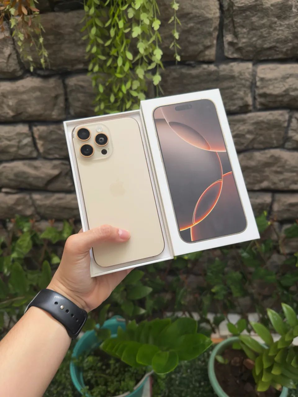 IPHONE 16 PRO MAX 256GB COM CAIXA OPORTUNIDADE 