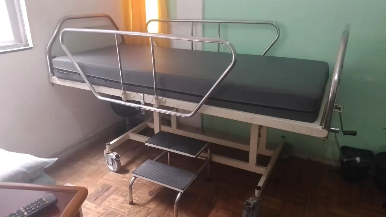 Cama Hospitalar 