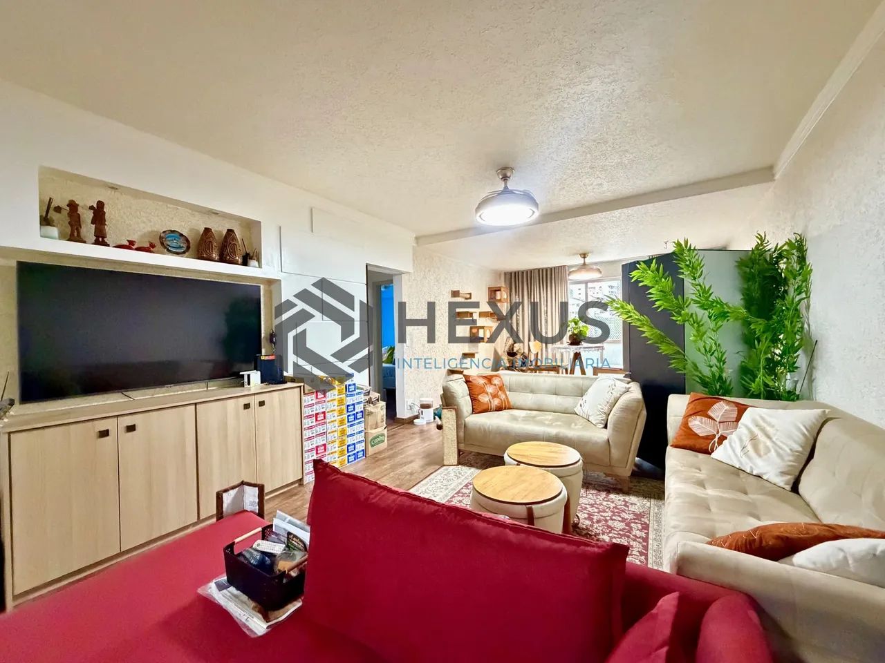 Apartamento com varanda na Enseada, Guarujá - Foto 2
