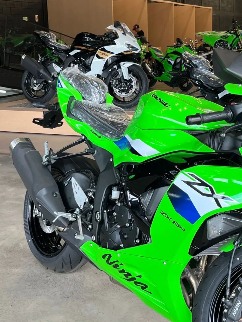 Kawasaki Zx-6r 636cc 2026 - 1511012982 | OLX