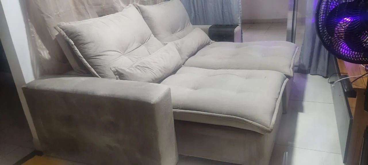 Lindo sofá retrátil conservadíssimo  - Foto 4