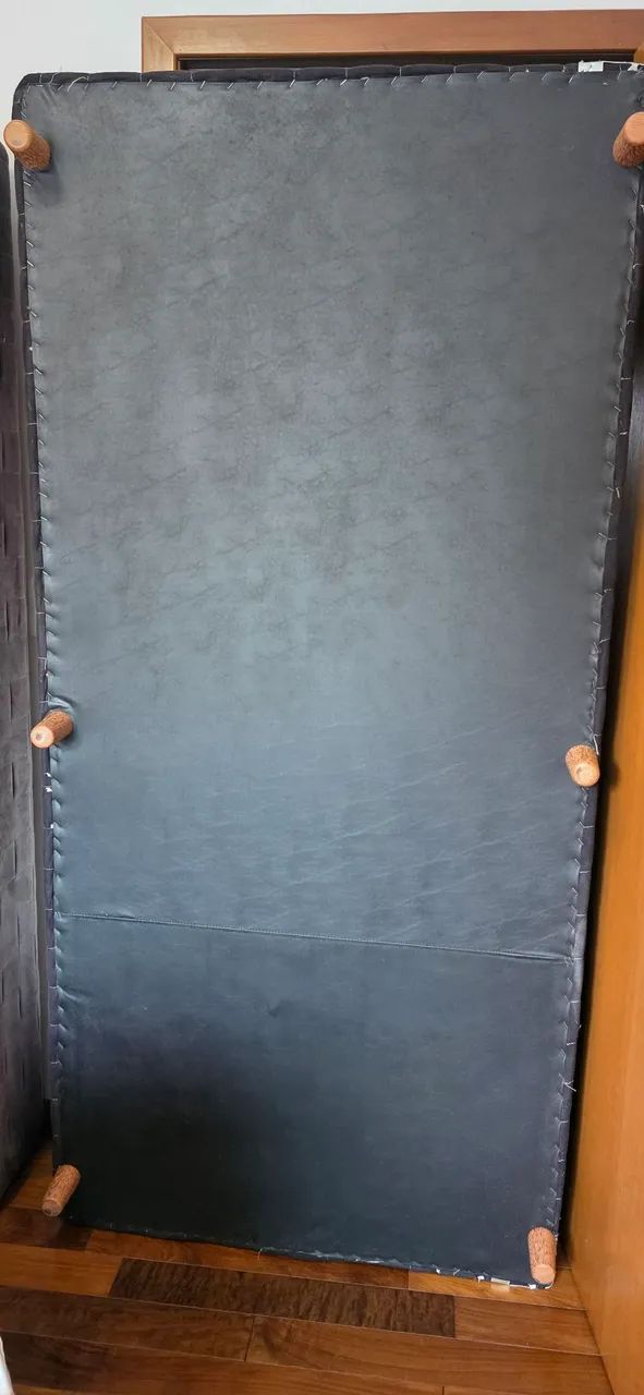 Vendo base cama box king usada em ótimo estado de conservação  - Foto 5