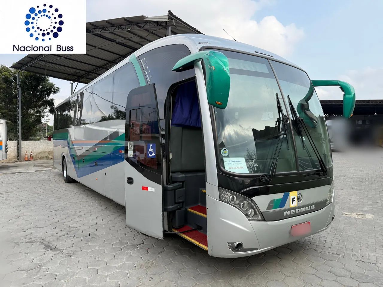 2012 - Neobus New-Road Executivo Volkswagen - Foto 2