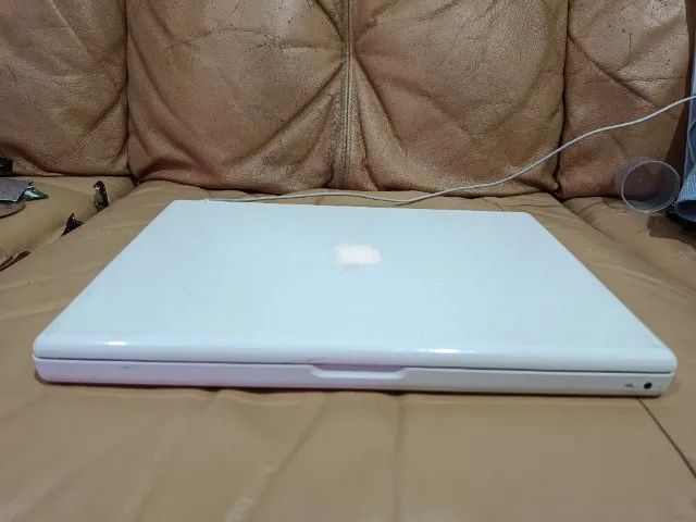 Apple Macbook White A1181 ano 2008  - Foto 4