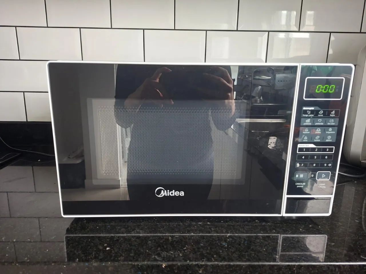Micro-ondas midea 20l 127V 