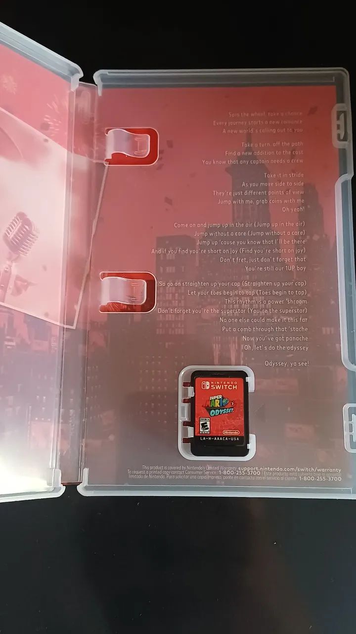 Jogo  Super Mario Odyssey Nintendo Switch Mídia física Seminovo - Foto 3