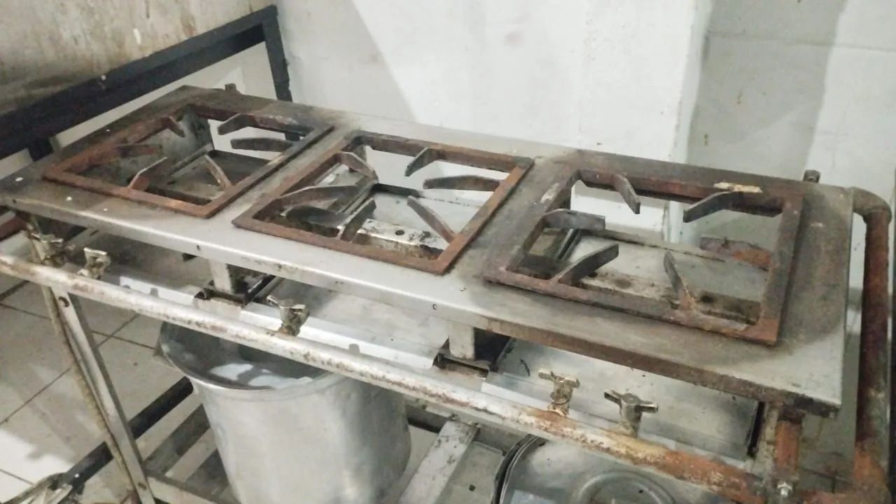 Reparo em fogão industrial 